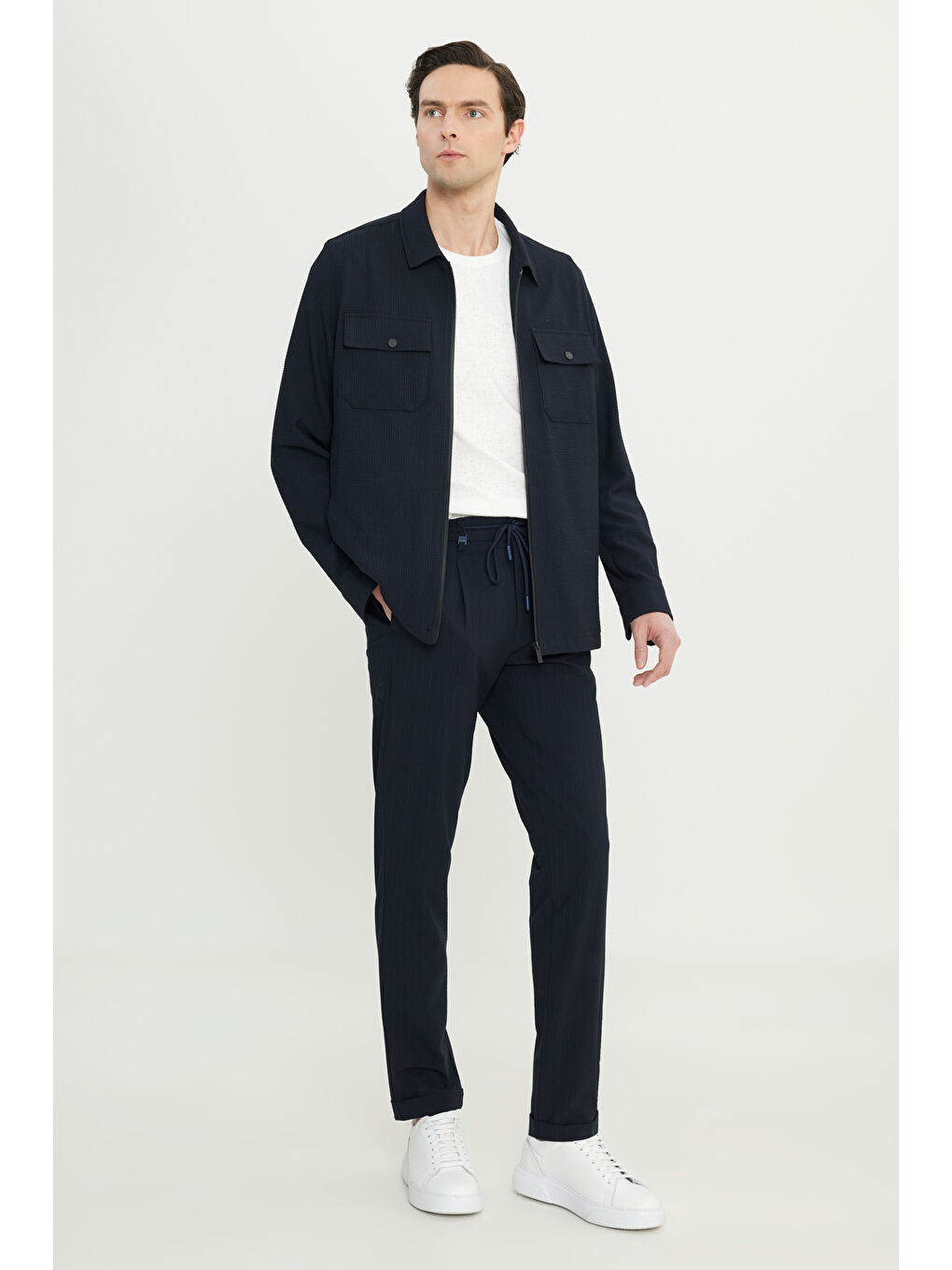 Erkek Lacivert Slim Fit Dar Kesim Beli Bağlamalı Yan Cepli Gofre Desenli Casual Pantolon-2