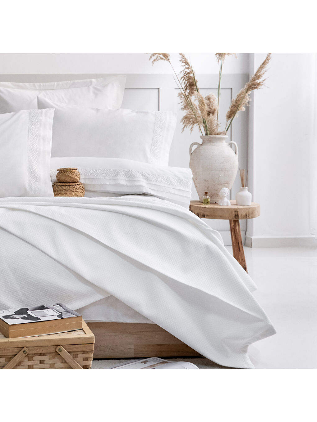 Home Laure Fırfırlı Çift Kişilik Yatak Örtüsü Seti 7 Parça-Beyaz-2