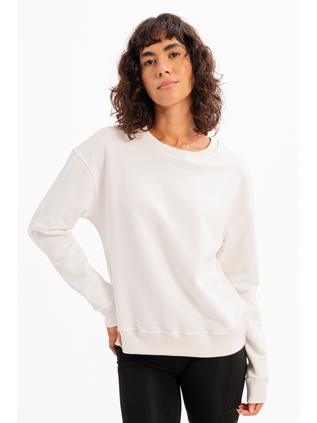 Bisiklet Yaka Basic Kalıp Kadın Sweatshirt Eşofman Üstü Aura Ekru
