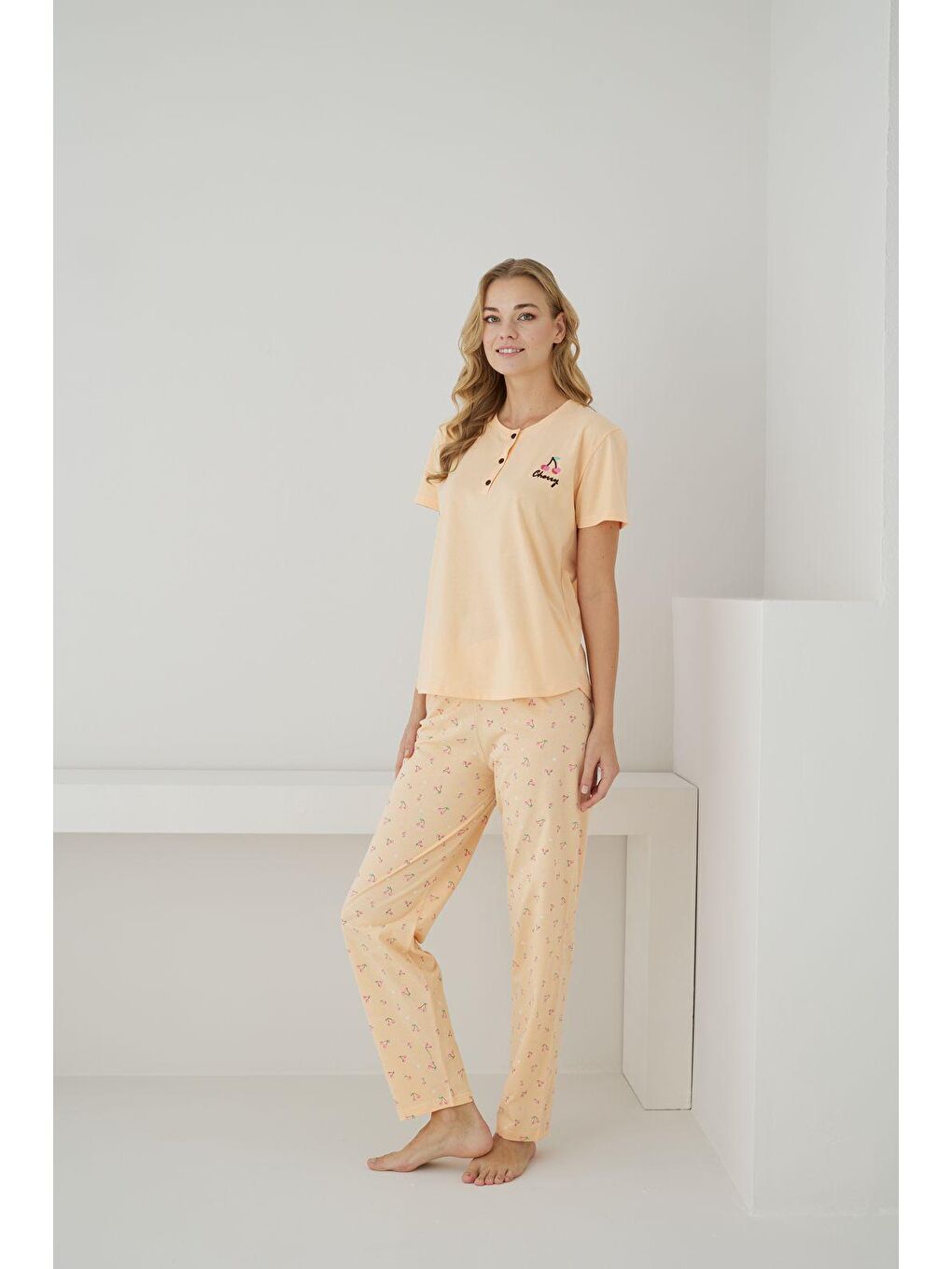 Turuncu Kadın %100 Organik PamukYavru Ağzı Kiraz Desenli Kısa Kollu Doğal Pijama Takımı-1