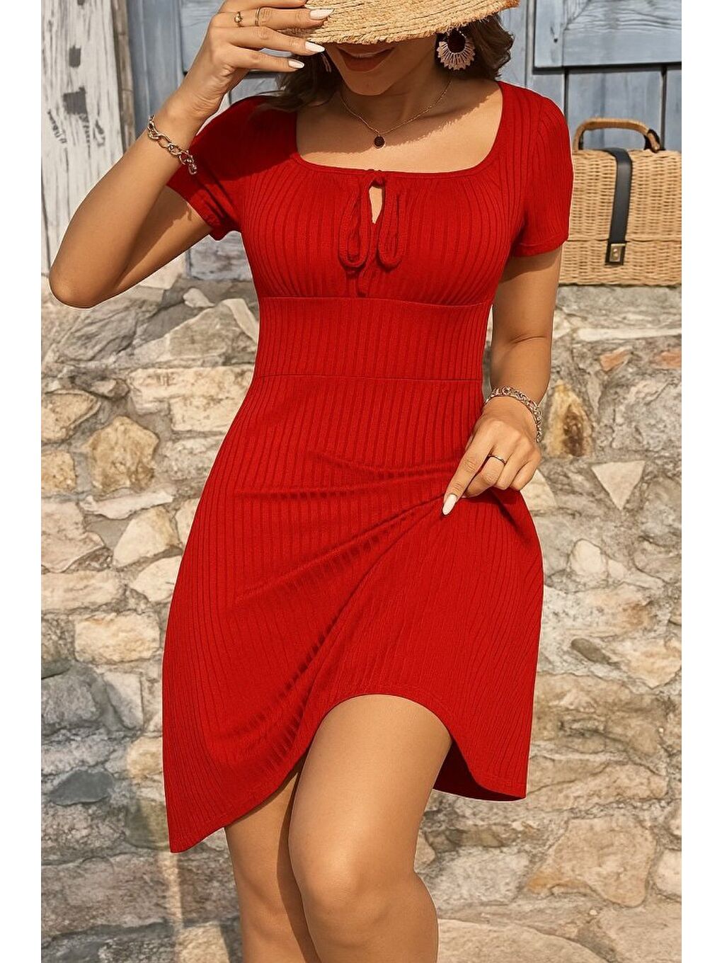 Bordo Kadın Kısa Kollu Kare Yakalı Bağcıklı Kaşkorse Elbise