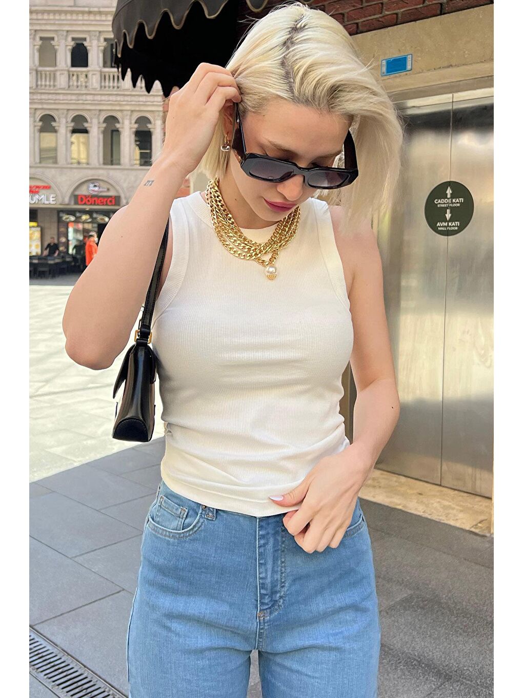 Beyaz Kalın Askılı Regular Kesim Basic Atlet Mg2059-1