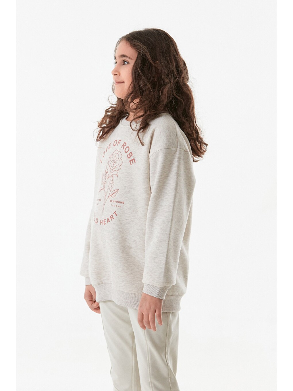Bej 3 İplik Yazı Baskılı Bisiklet Yaka Kız Çocuk Sweatshirt-1