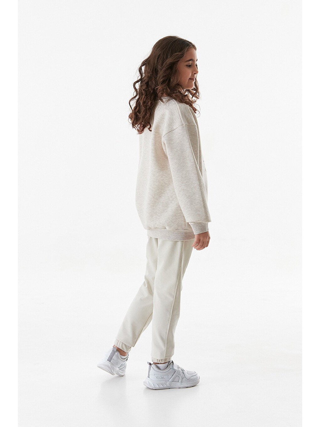 Bej 3 İplik Yazı Baskılı Bisiklet Yaka Kız Çocuk Sweatshirt-3