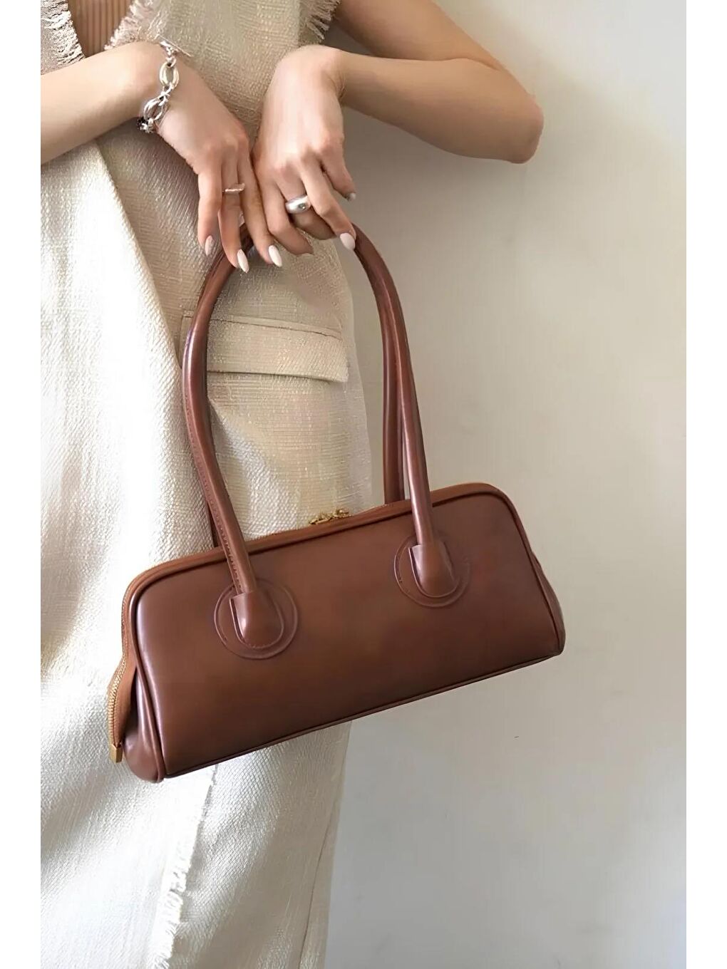 Kahverengi Tovina Uzun Saplı Kadın Bowling El ve Omuz Çantası BP-4835O-2