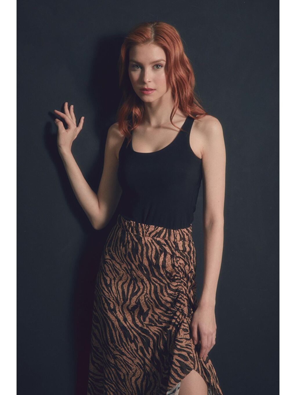 Siyah Basic U Yaka Body