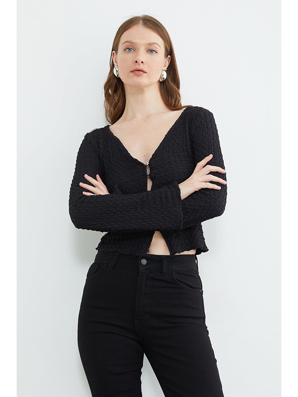 Siyah İspanyol Kol Bürümcük Kumaş Hırka-1