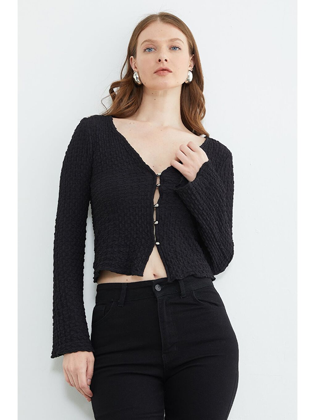 Siyah İspanyol Kol Bürümcük Kumaş Hırka-3