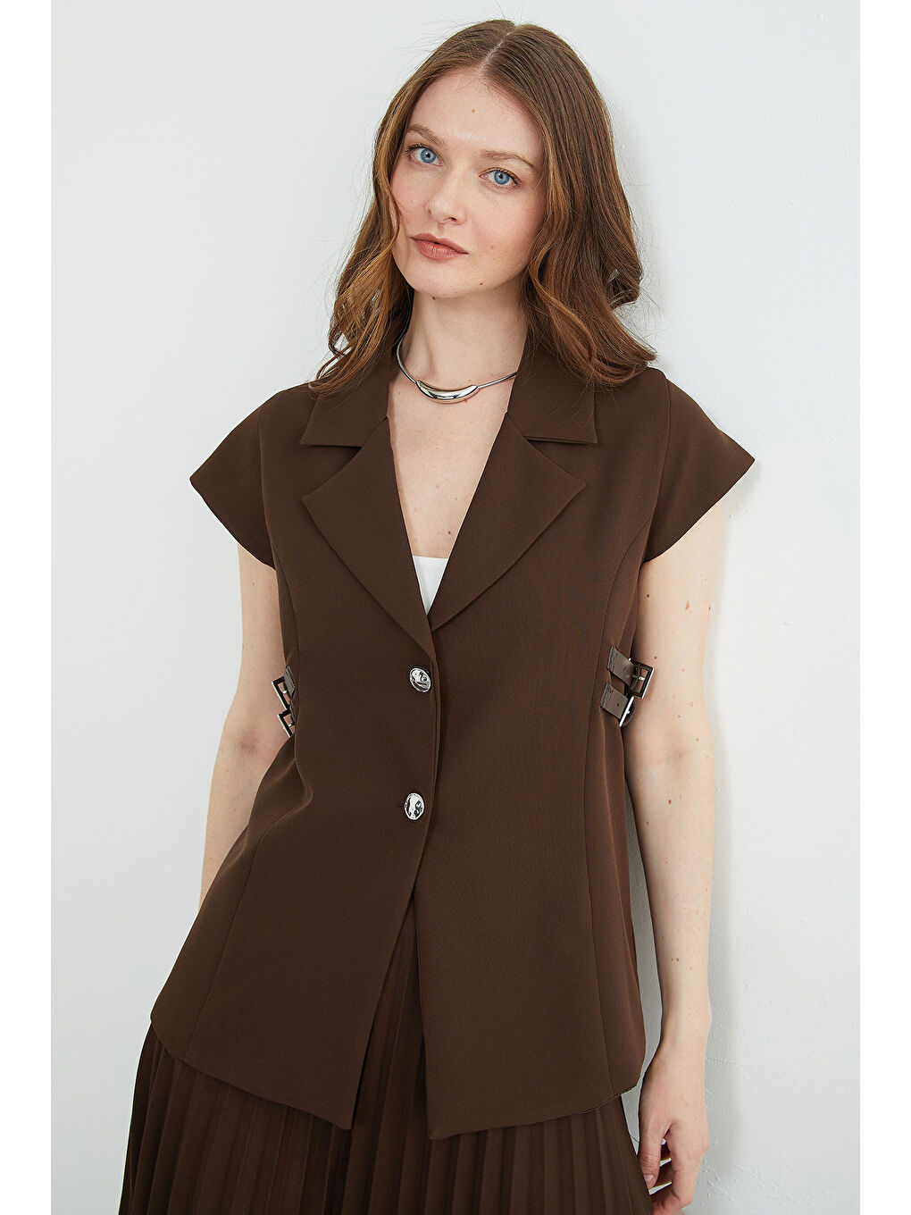 Kahverengi Kemer Detaylı Yelekli Etek 2 Li Takım-2