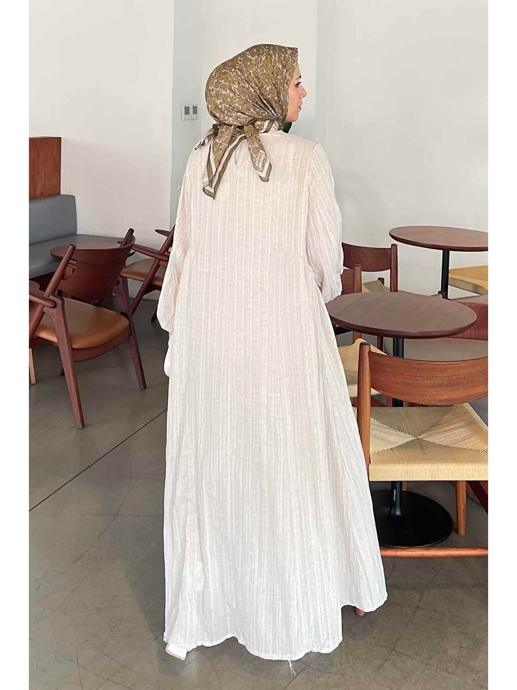 Uzun Gofre Tesettür Elbise Bej-2