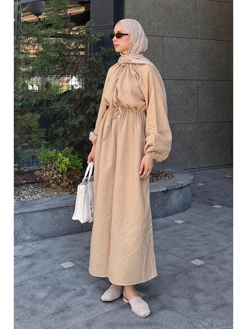 Balon Kol Bağlamalı Tesettür Elbise Kum Beji-2