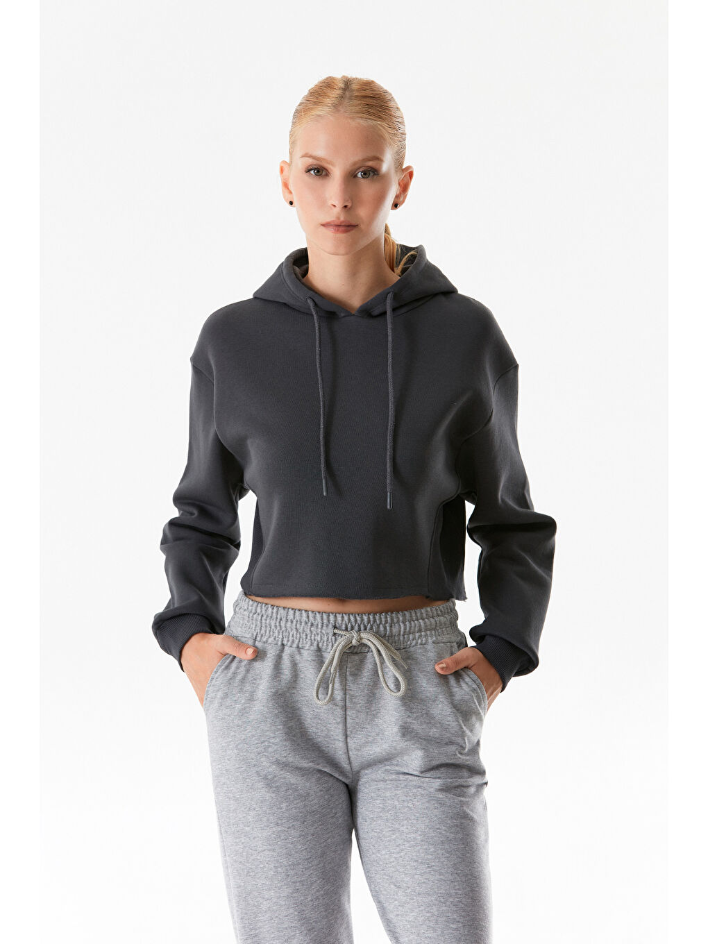 Fullamoda Füme Basic Kapüşonlu Crop Sweatshirt - 4