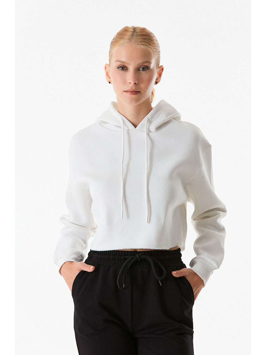 Fullamoda Ekru Basic Kapüşonlu Crop Sweatshirt