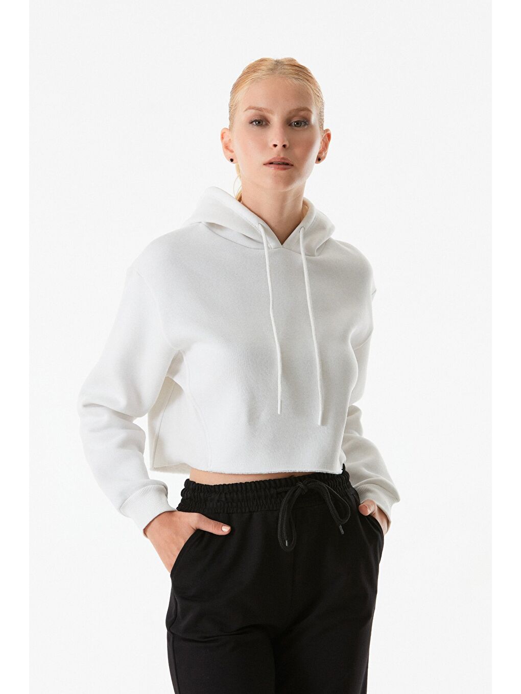 Fullamoda Ekru Basic Kapüşonlu Crop Sweatshirt - 1