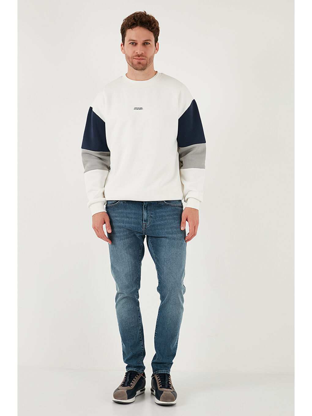 Ekru Pamuklu Relaxed Fit Bisiklet Yaka Şardonlu Renk Bloklu Sweat 5905298T-1