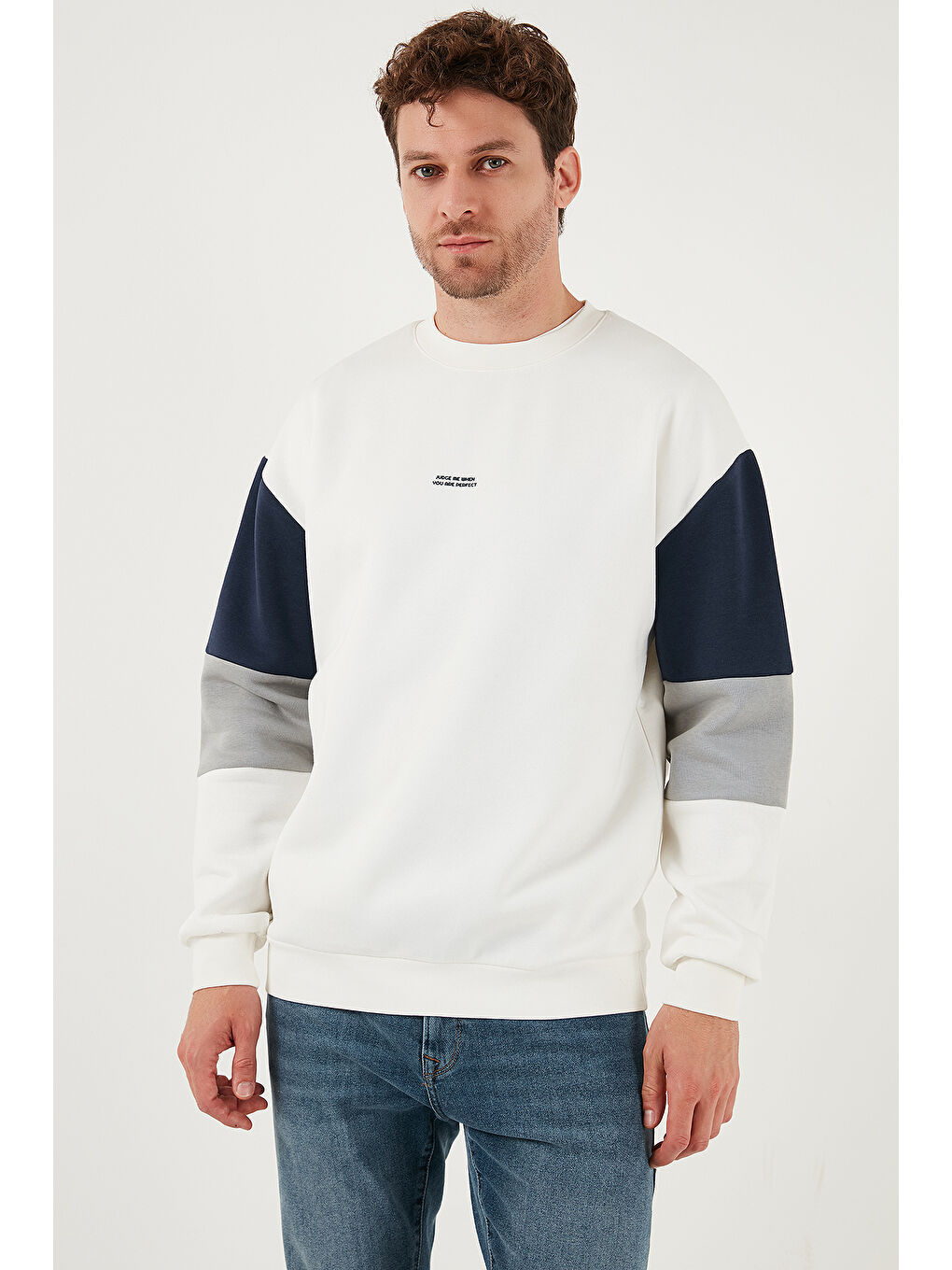 Ekru Pamuklu Relaxed Fit Bisiklet Yaka Şardonlu Renk Bloklu Sweat 5905298T-2