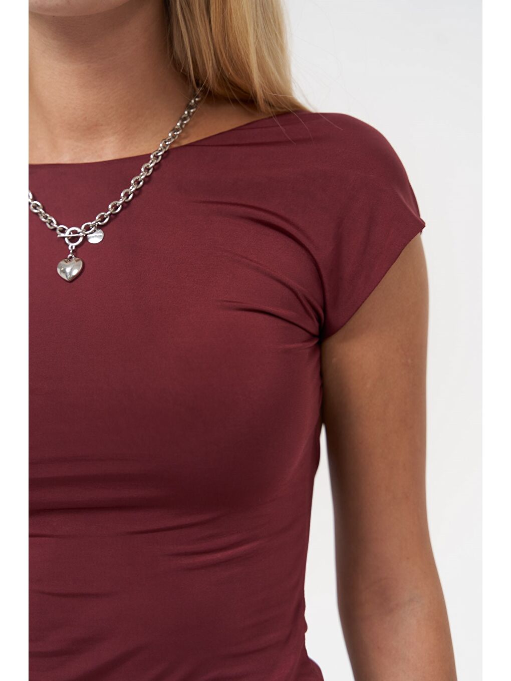 Nives Sırt Dekolteli Bordo Crop-2