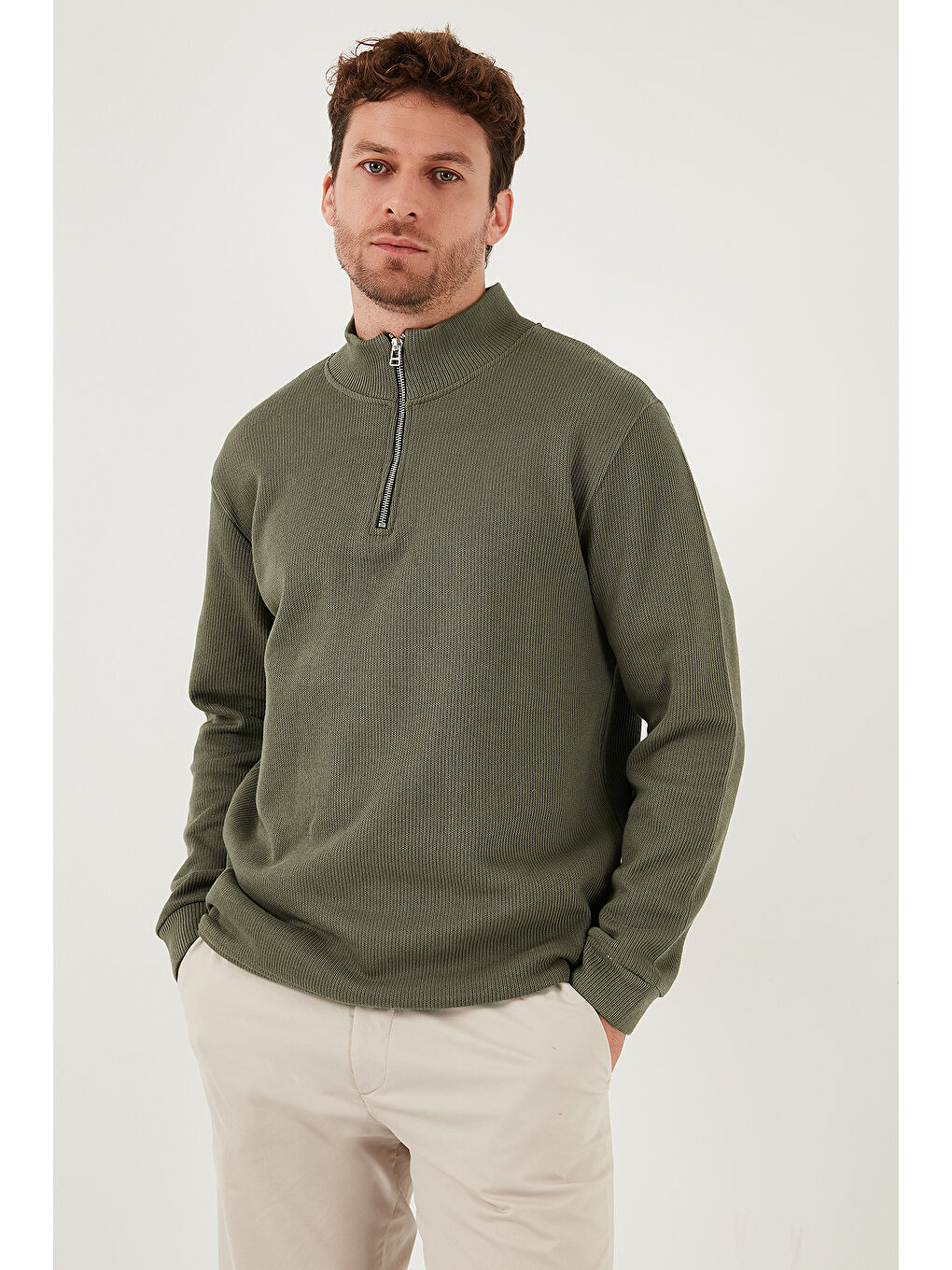Haki Pamuklu Relaxed Fit Yarım Fermuarlı Dik Yaka Örme Sweat 5901076-4
