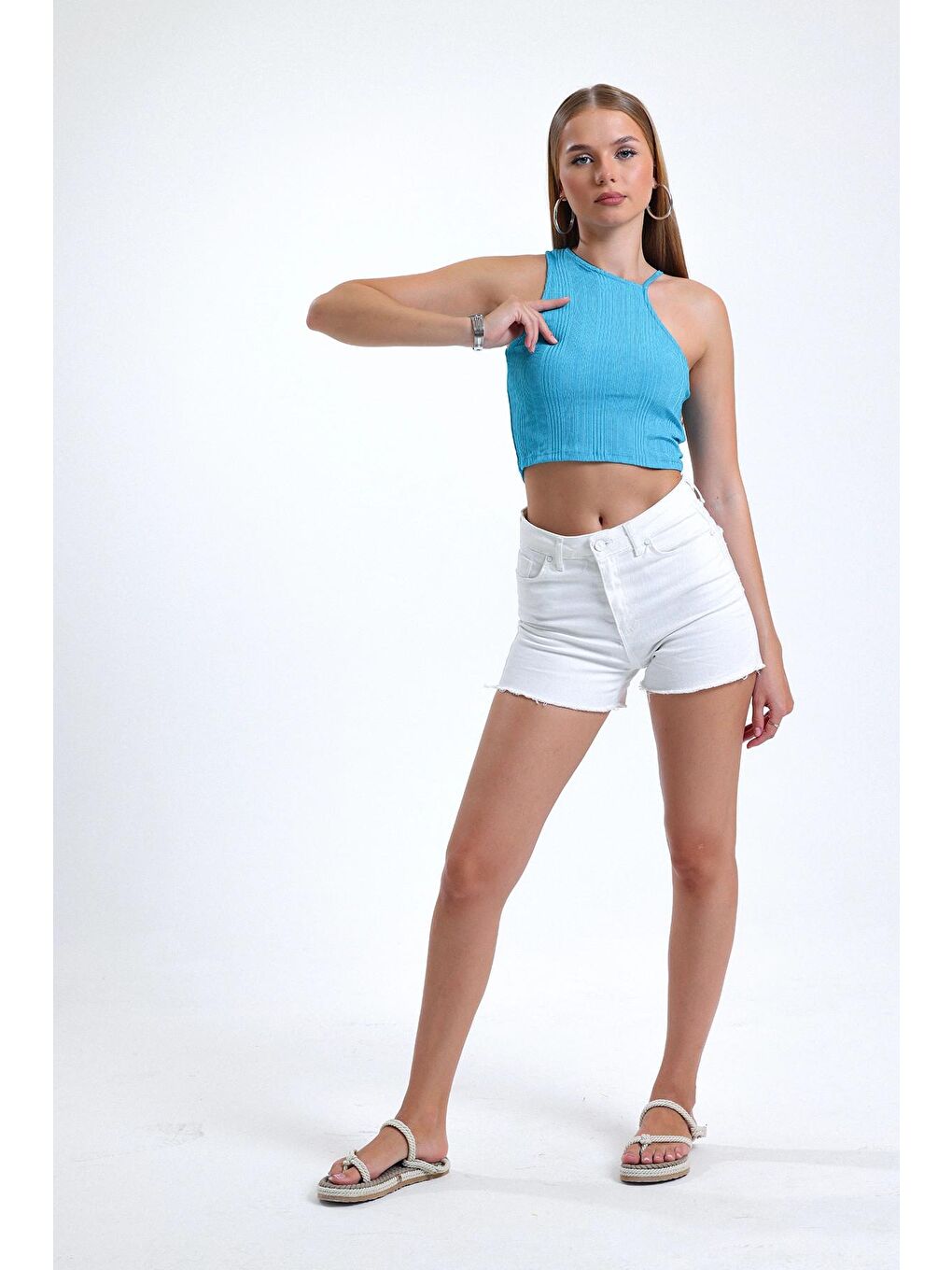 Mavi Asimetrik Omuz Detaylı Bisiklet Yaka Sıfır Kol Crop Bluz-2