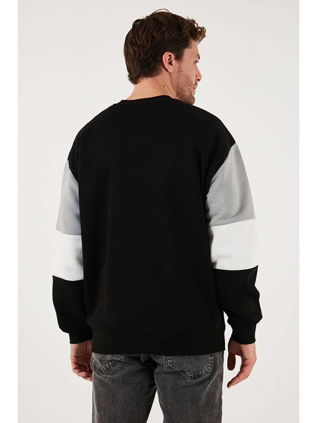 Siyah Pamuklu Relaxed Fit Bisiklet Yaka Şardonlu Renk Bloklu Sweat 5905298T-6