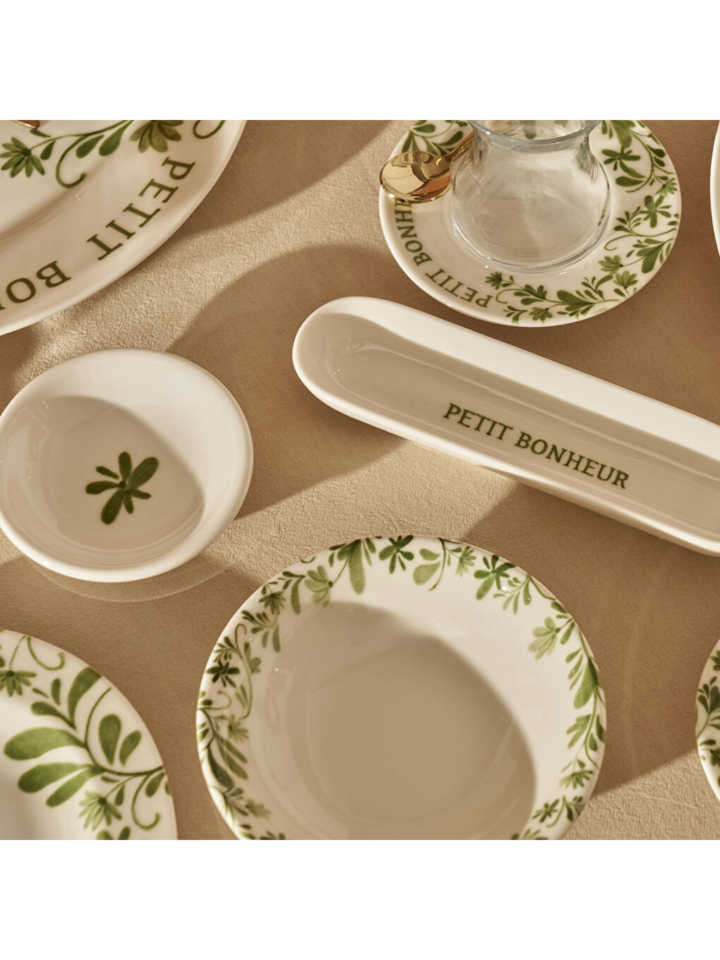 Petit Bonheur 44 Parça Yemek Ve Kahvaltı Takımı Yeşil-4