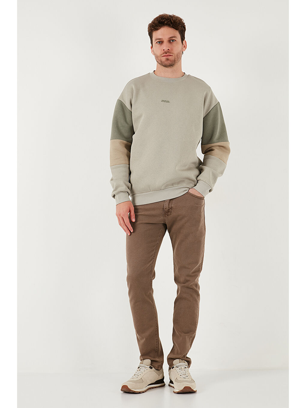 Bej Pamuklu Relaxed Fit Bisiklet Yaka Şardonlu Renk Bloklu Sweat 5905298T-1