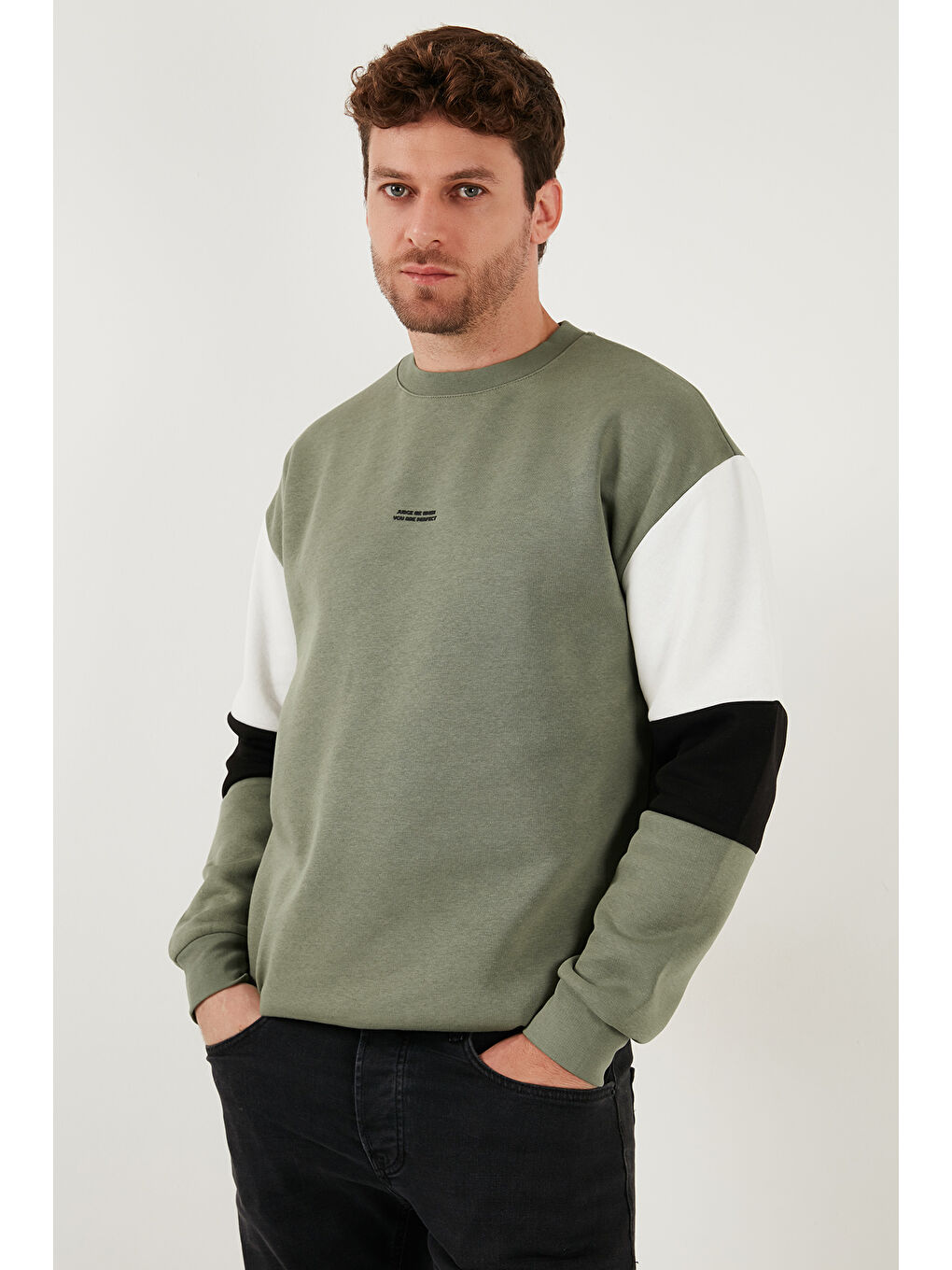 Haki Pamuklu Relaxed Fit Bisiklet Yaka Şardonlu Renk Bloklu Sweat 5905298T-5