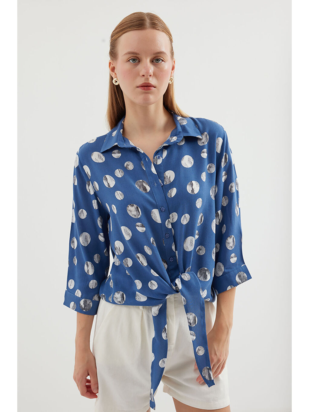 20243 Önü Bağlamalı Desenli Gömlek - İndigo