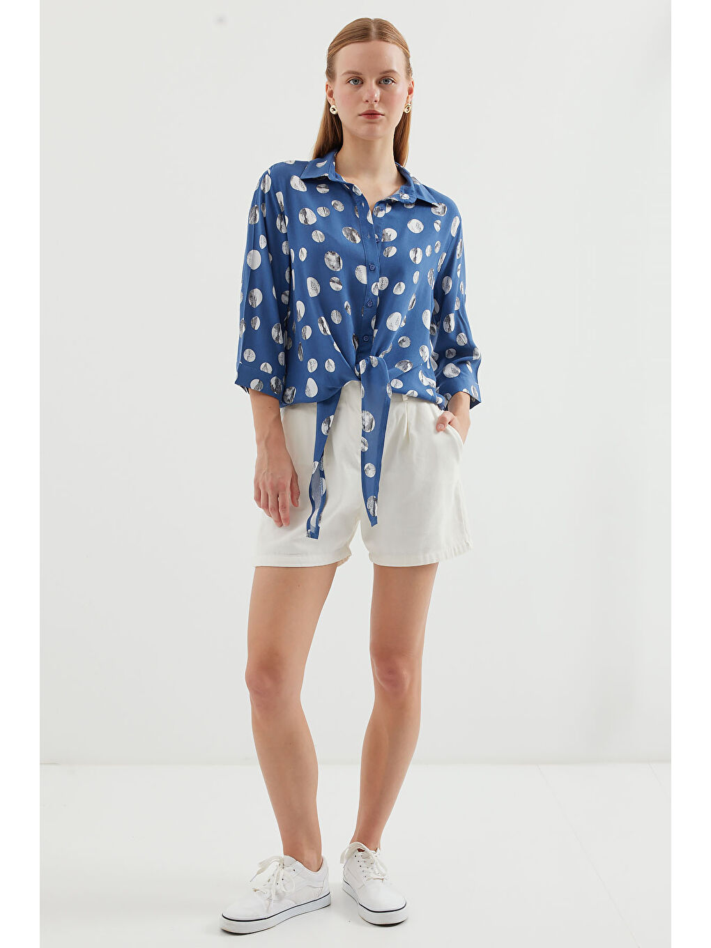 20243 Önü Bağlamalı Desenli Gömlek - İndigo-1