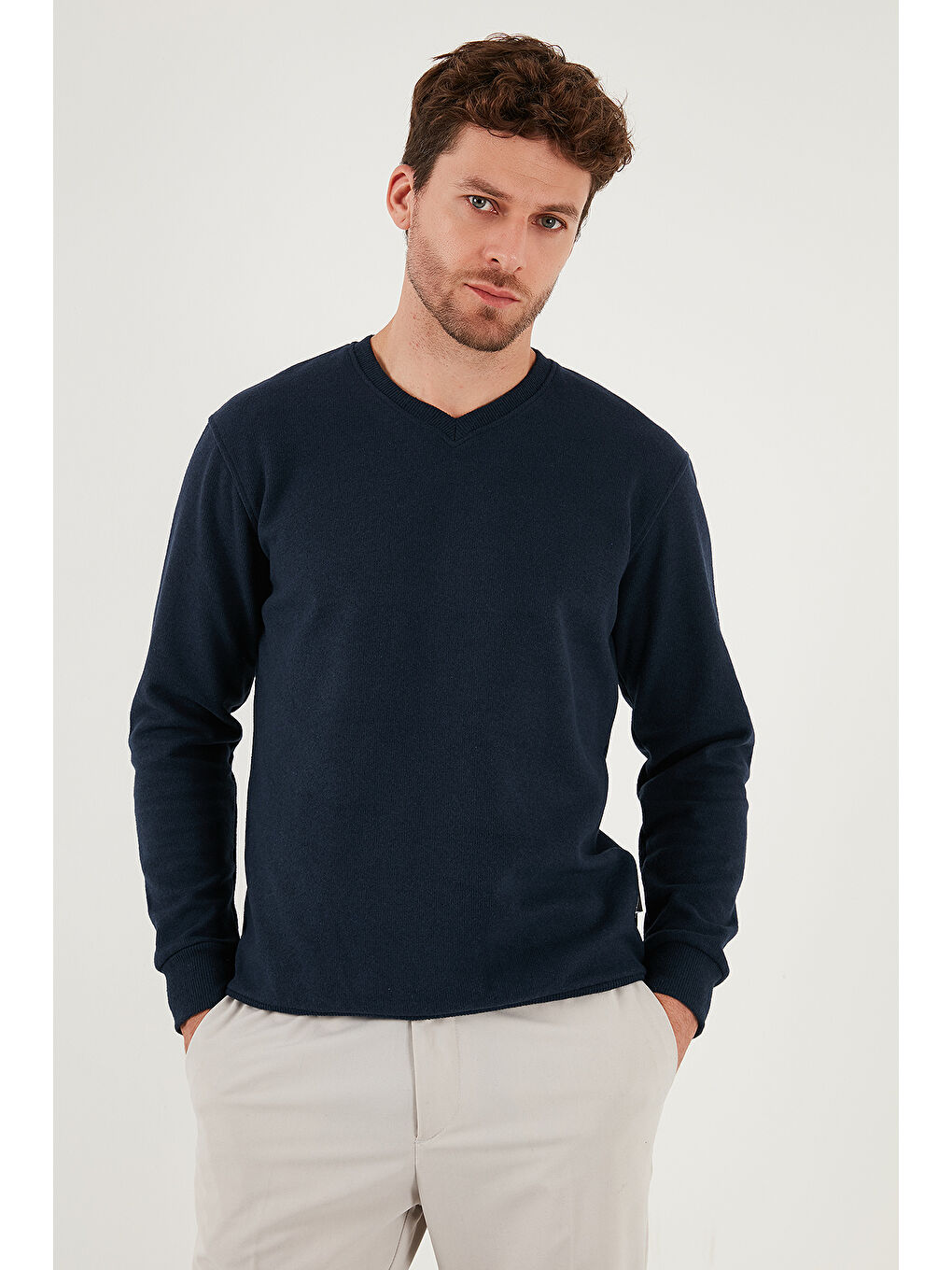 Lacivert Pamuklu Regular Fit V Yaka Büyük Beden Kazak 456202