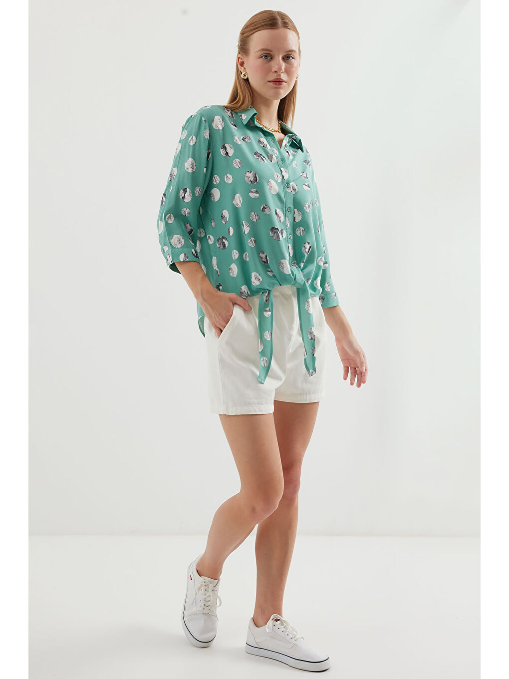 Yeşil 20243 Önü Bağlamalı Desenli Gömlek - Çağla-2