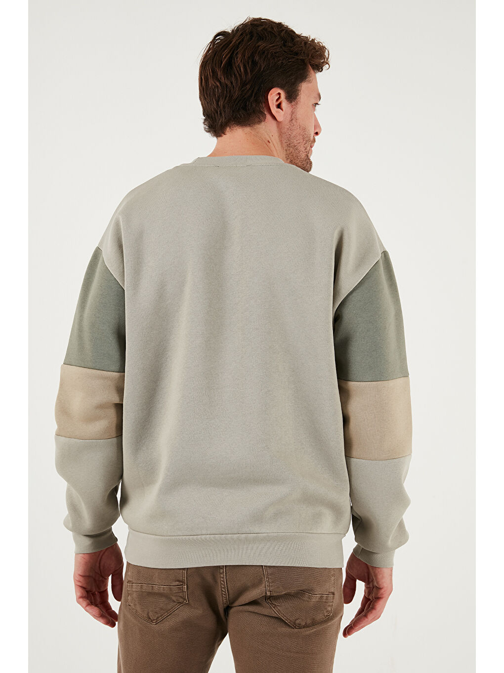 Bej Pamuklu Relaxed Fit Bisiklet Yaka Şardonlu Renk Bloklu Sweat 5905298T-5