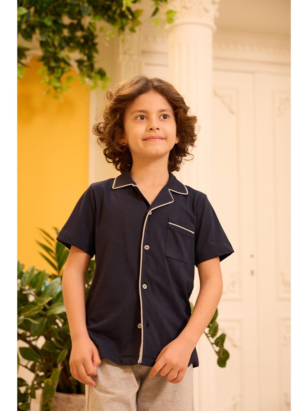 Erkek Çocuk Lacivert Renkli Düğmeli Şortlu Pijama Takımı-5