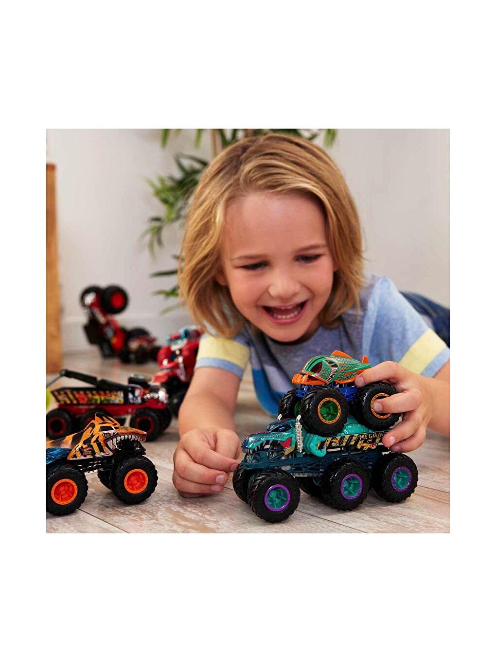 Hot Wheels Karışık Monster Trucks 1:64 Çekici Arabalar HWN86 - 4