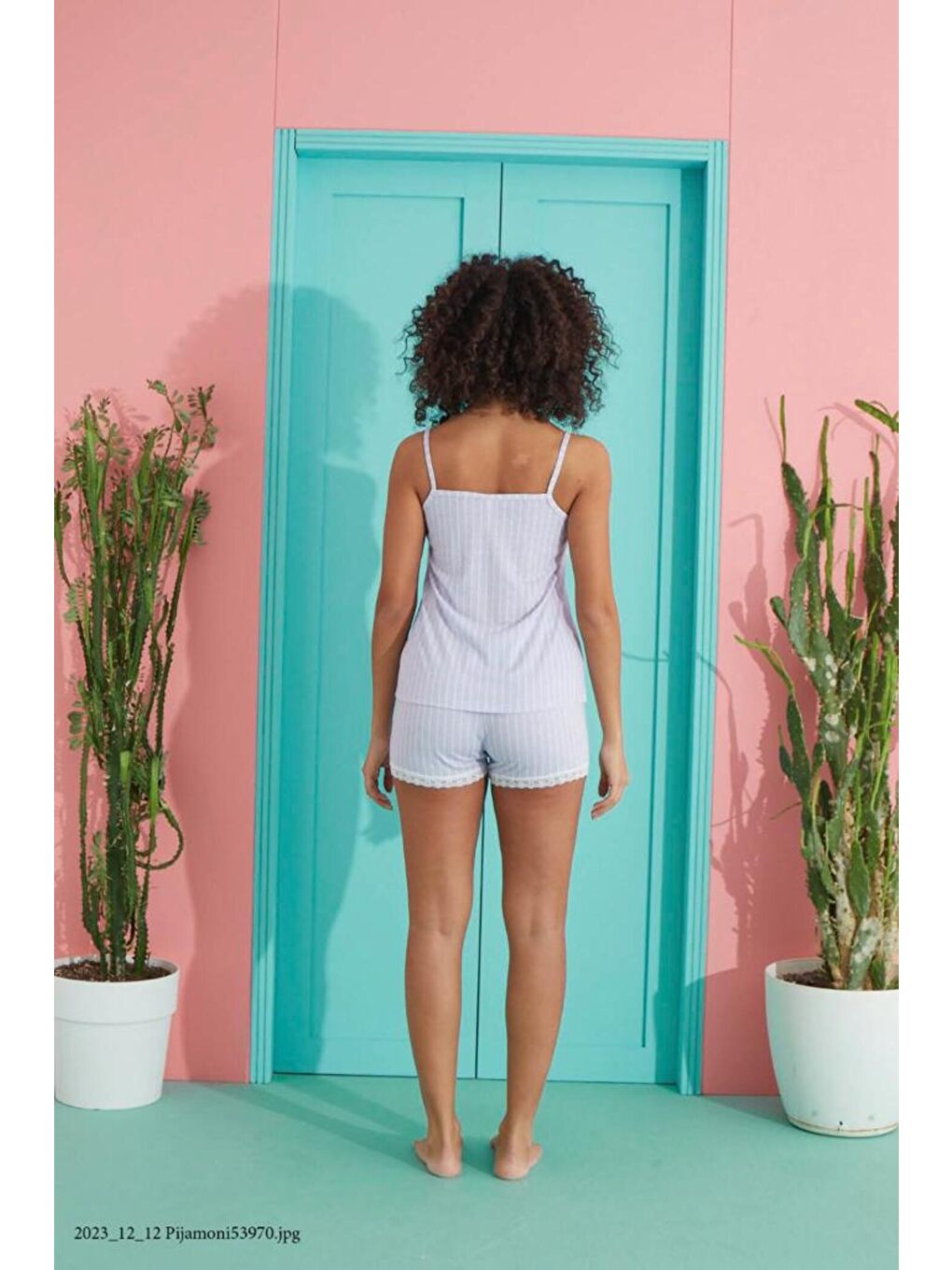 Kadın Lila İp Askılı Şortlu Pijama Takımı-2