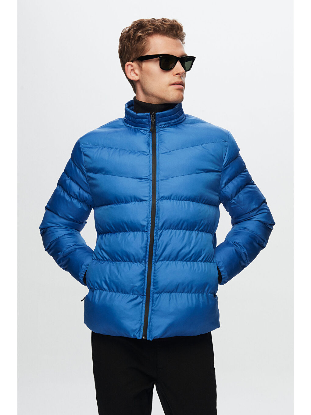 Slim Fit Mavi Rüzgar Geçirmez Elyaf Dolgulu Şişme Mont