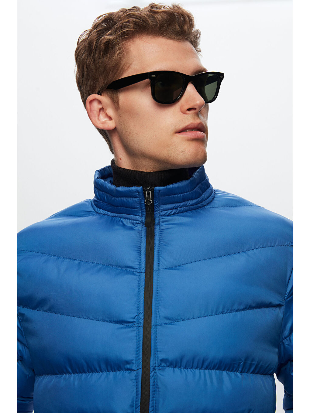 Slim Fit Mavi Rüzgar Geçirmez Elyaf Dolgulu Şişme Mont-2