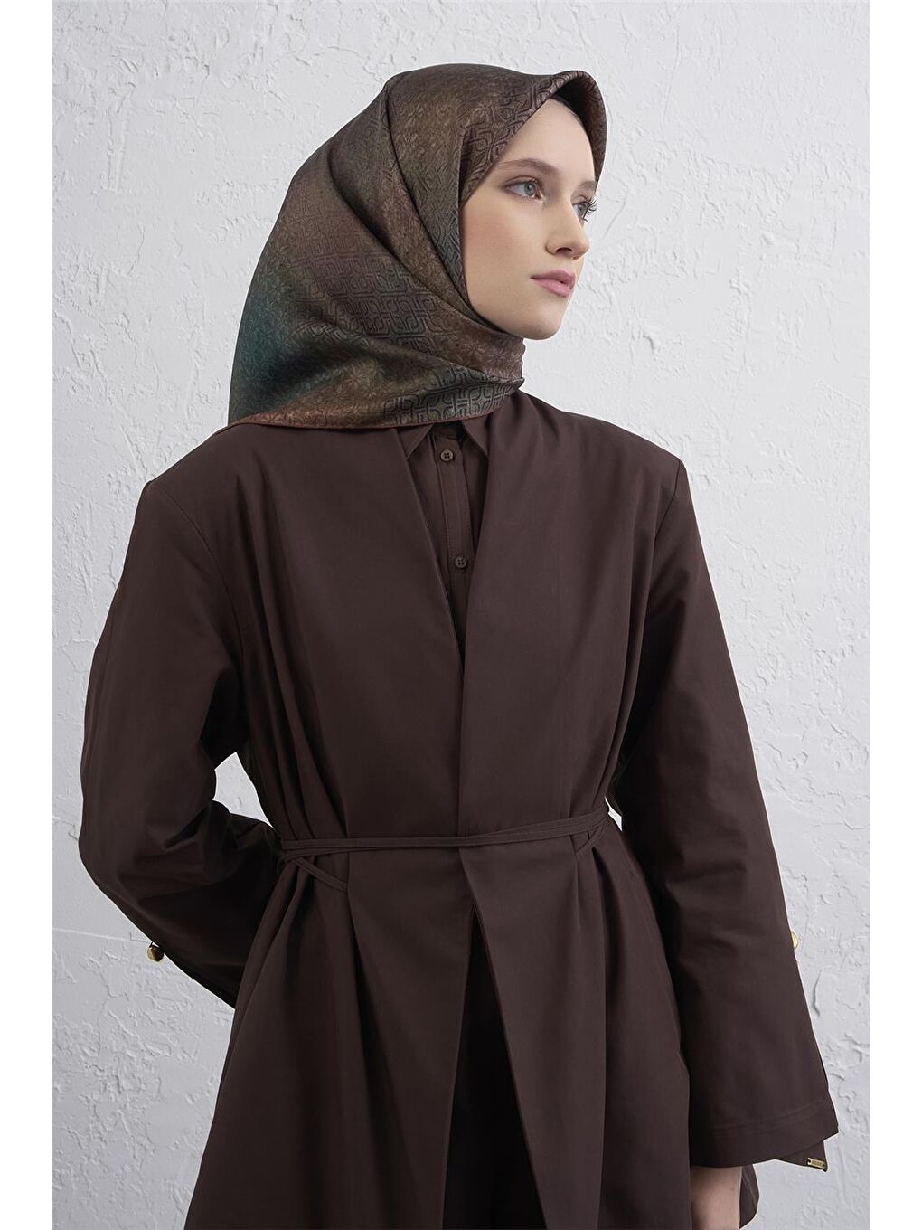 Kahverengi Klasik Desenli Saf İpek Twill Eşarp 9437D 12-1