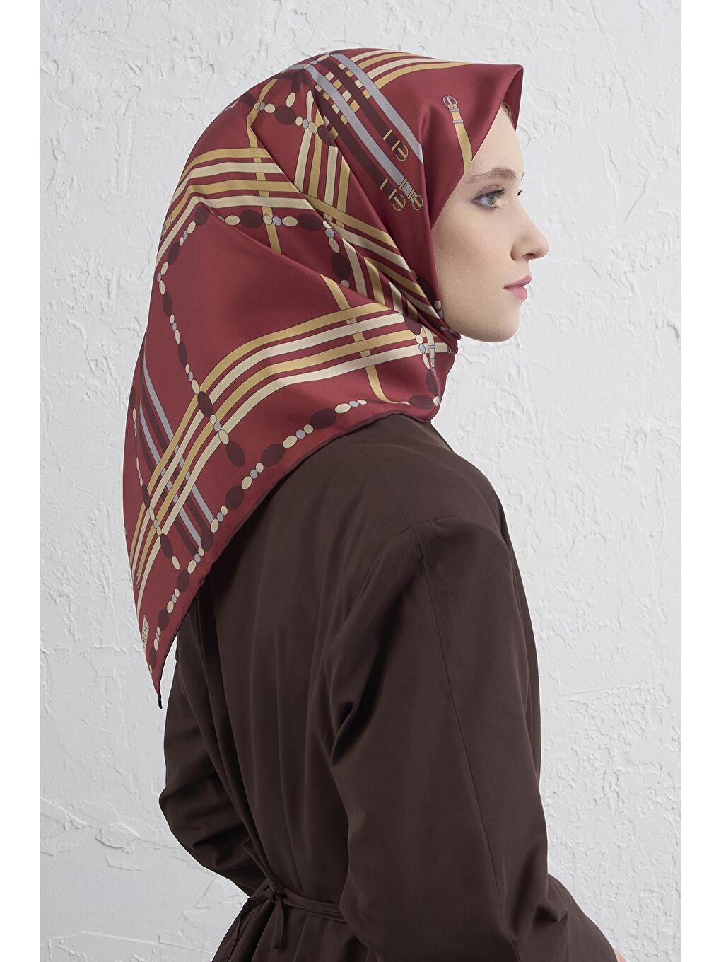 Kahverengi Saf İpek Sura Eşarp 9407D 36-1