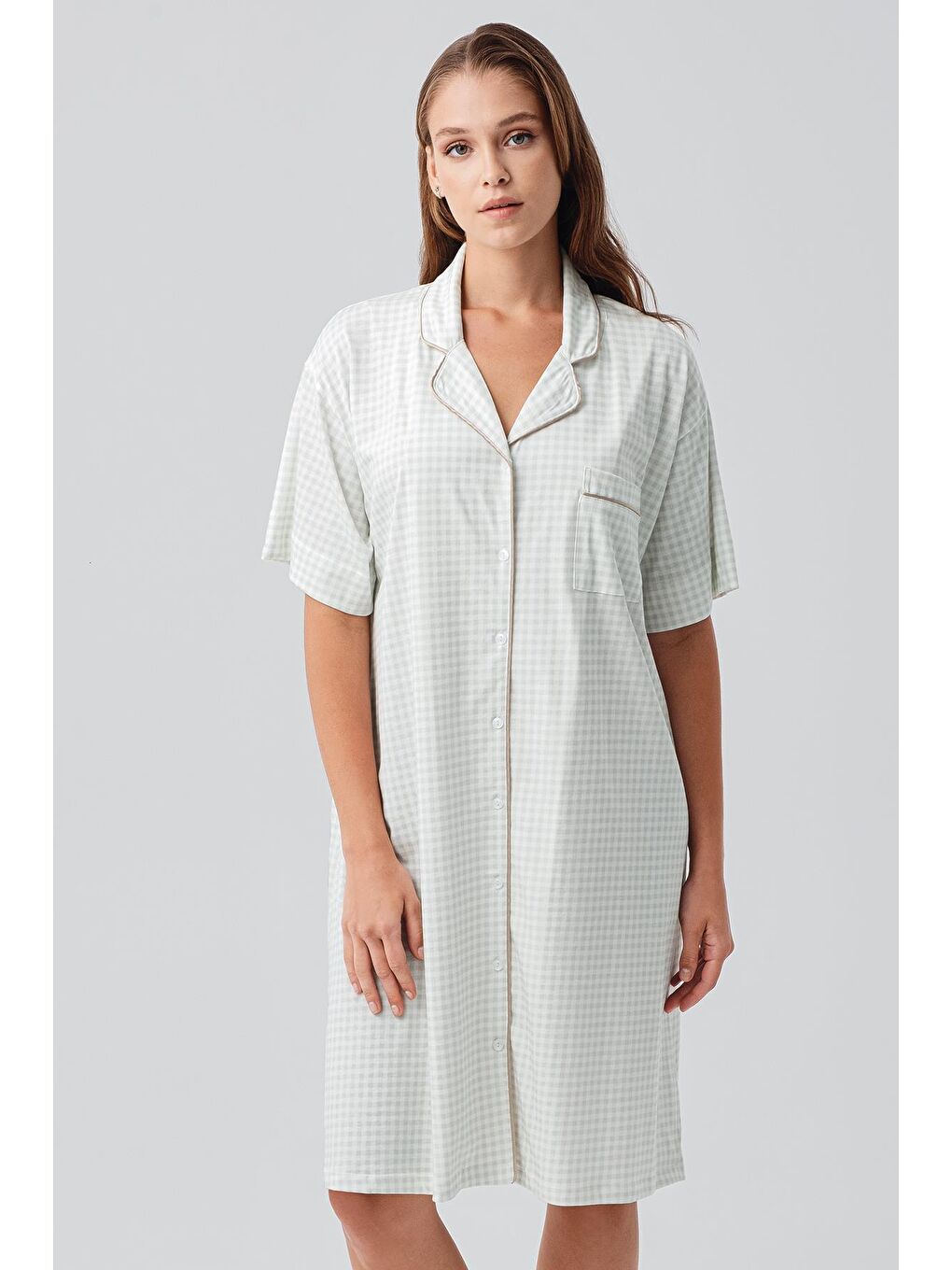 Yeşil Kısa Kollu Düğmeli Esnek Pamuklu Gecelik 19101-4