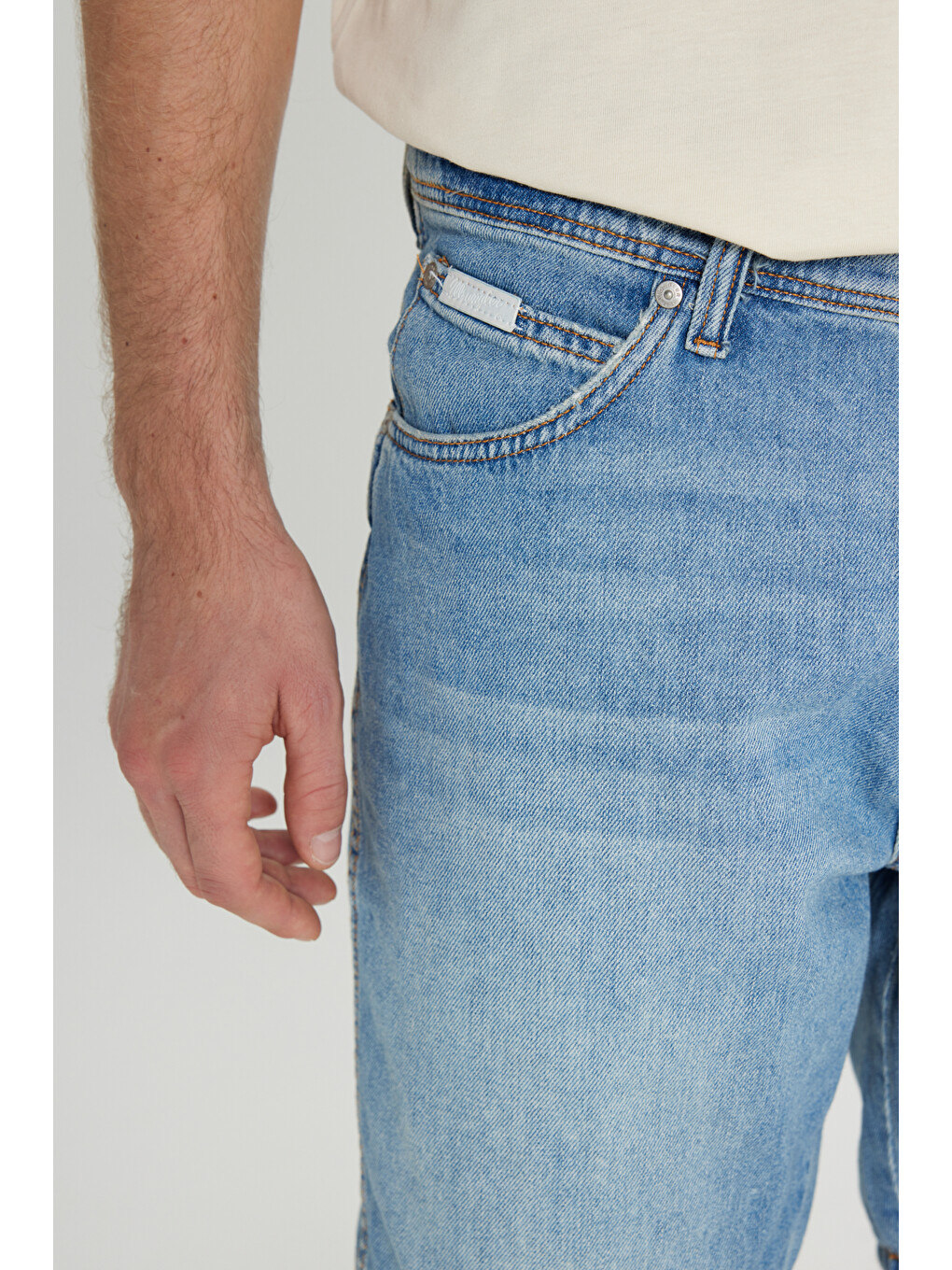 Regular Fit Normal Kesim Normal Bel %100 Pamuk Açık Mavi Jean Şort-4