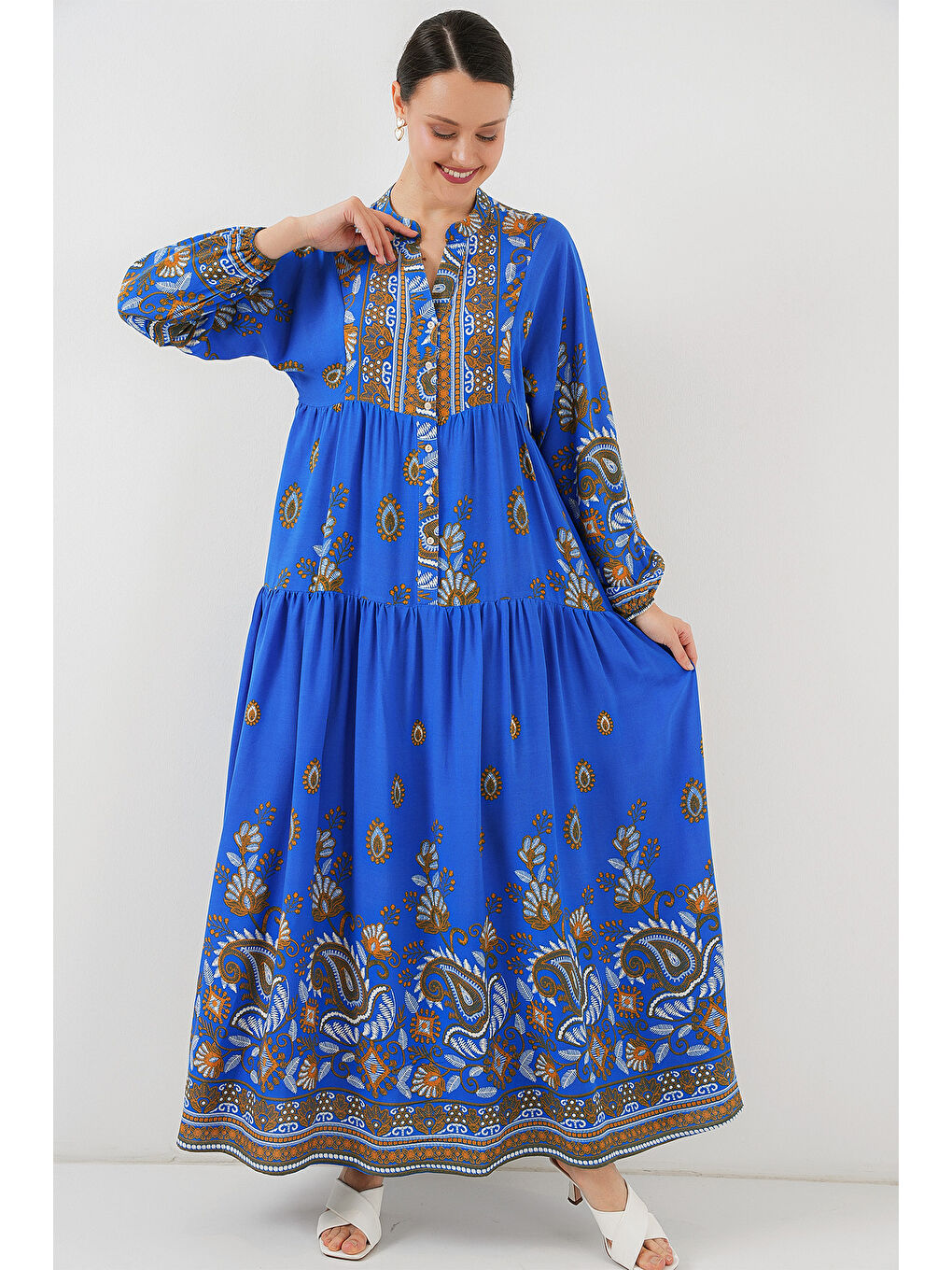 Mavi 2423 Otantik Desenli Tesettür Elbise - Saks 1