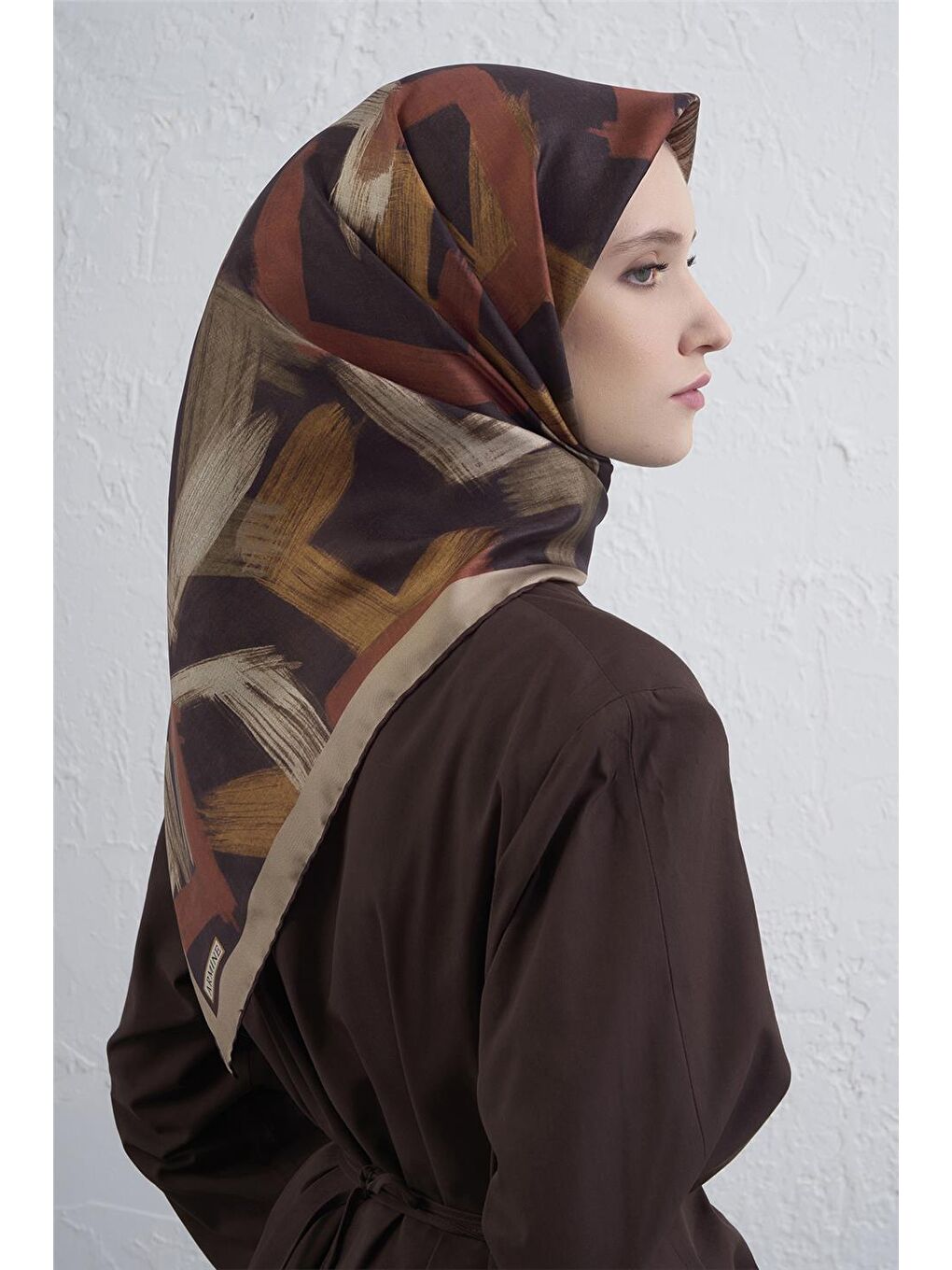 Kahverengi Saf İpek Sura Eşarp 9413D 35-2