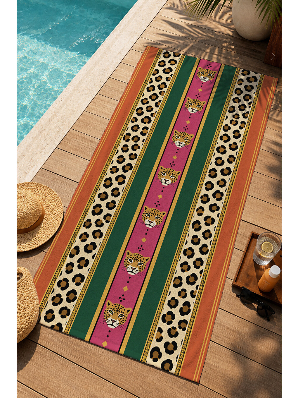 Safari Yeşil Pembe Leopar Bordür Desenli 70x150 Plaj Havlusu - Dijital Baskılı Solmaz Banyo Havlusu