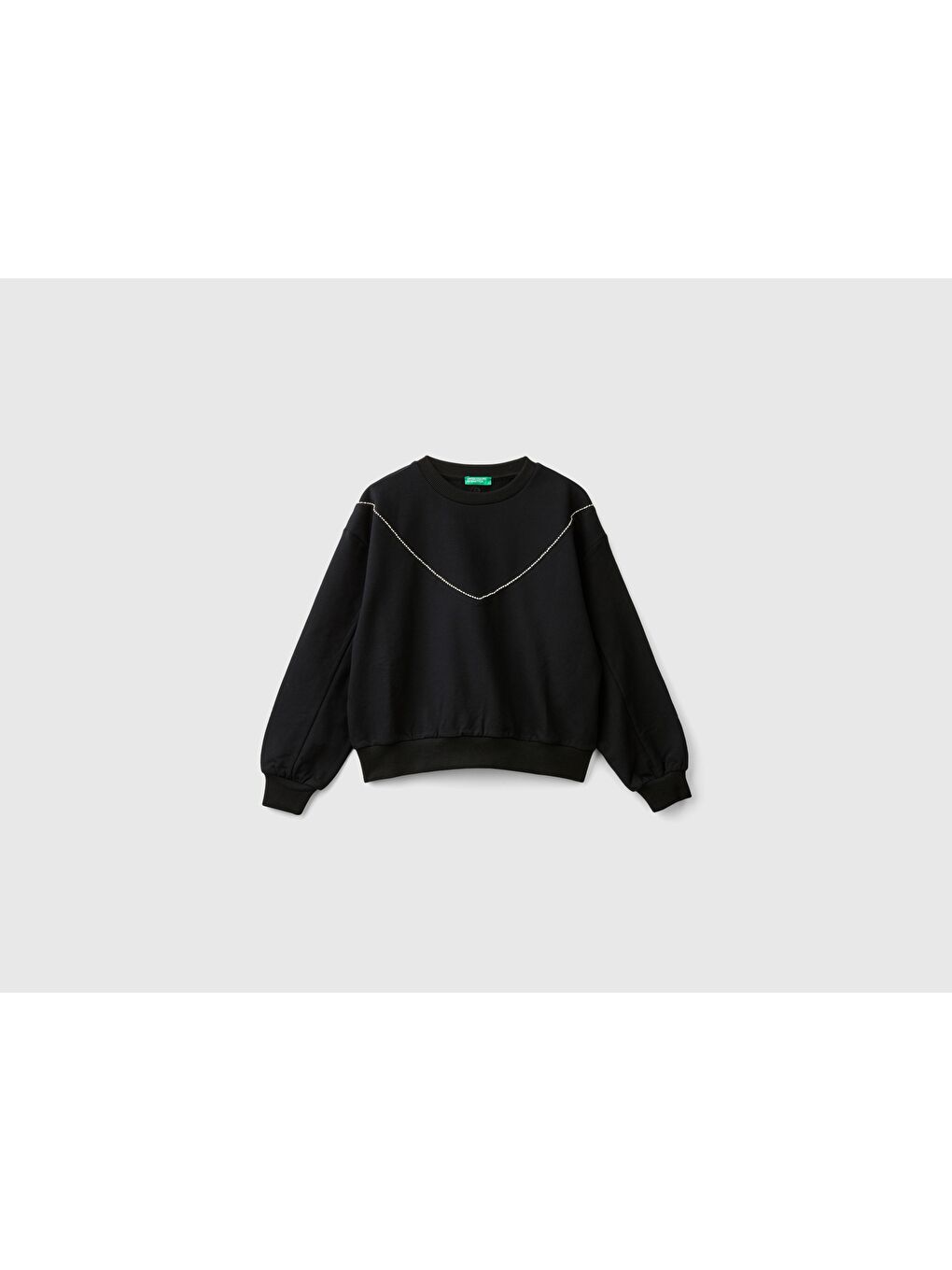 United Colors Of Benetton Kız Çocuk Siyah Arkası Logo Baskılı Önü V Dikiş Detaylı Bisiklet Yaka Sweatshirt