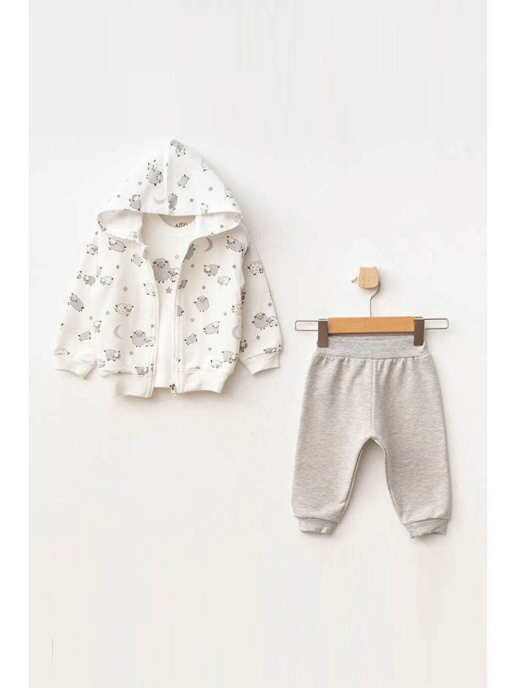 AZİZ BEBE Kız Bebek Kuzu Desenli Sweatshirt Pantolon T-shirt 3 'lü Alt Üst Bebek Takımı 3 Ay - 18 Ay