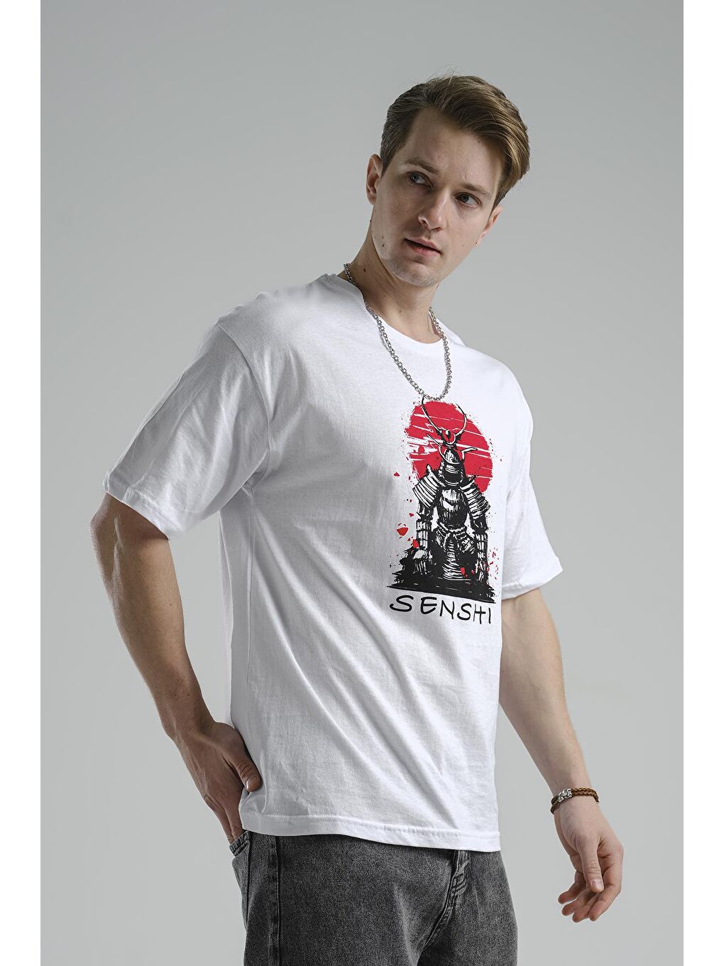 Beyaz Senshi Önü ve Arkası Baskılı Erkek  Tshirt-1