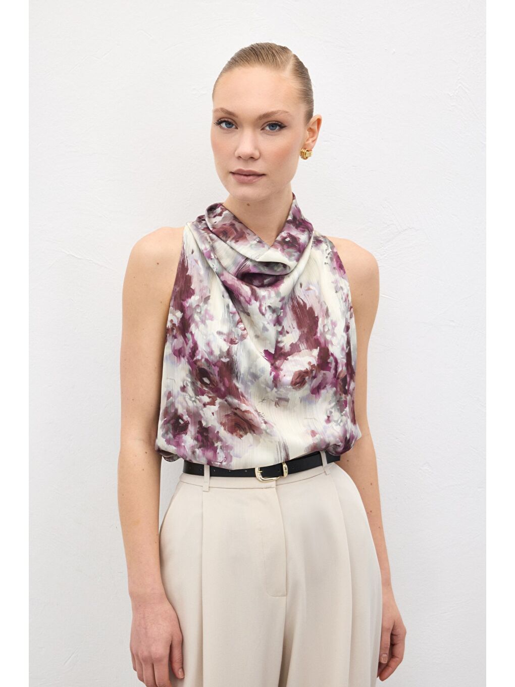 Drapeli Halter Yaka Desenli Bluz - Mürdüm-3