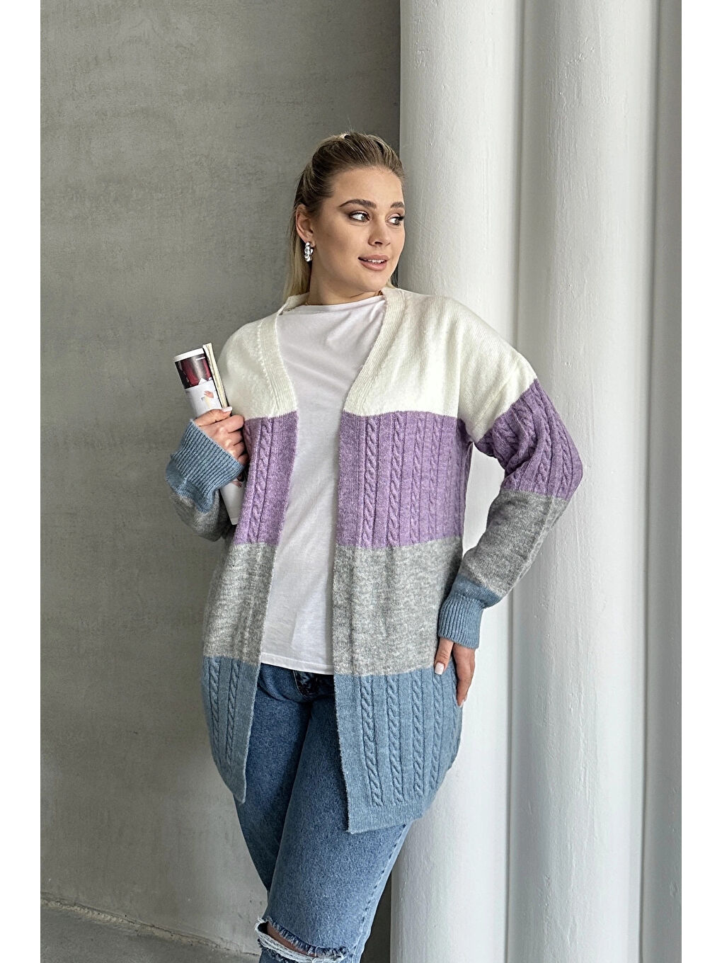 Karışık Büyük Beden Uzun Kollu Önü Kapamasız Renk Bloklu Triko Hırka 302148-1