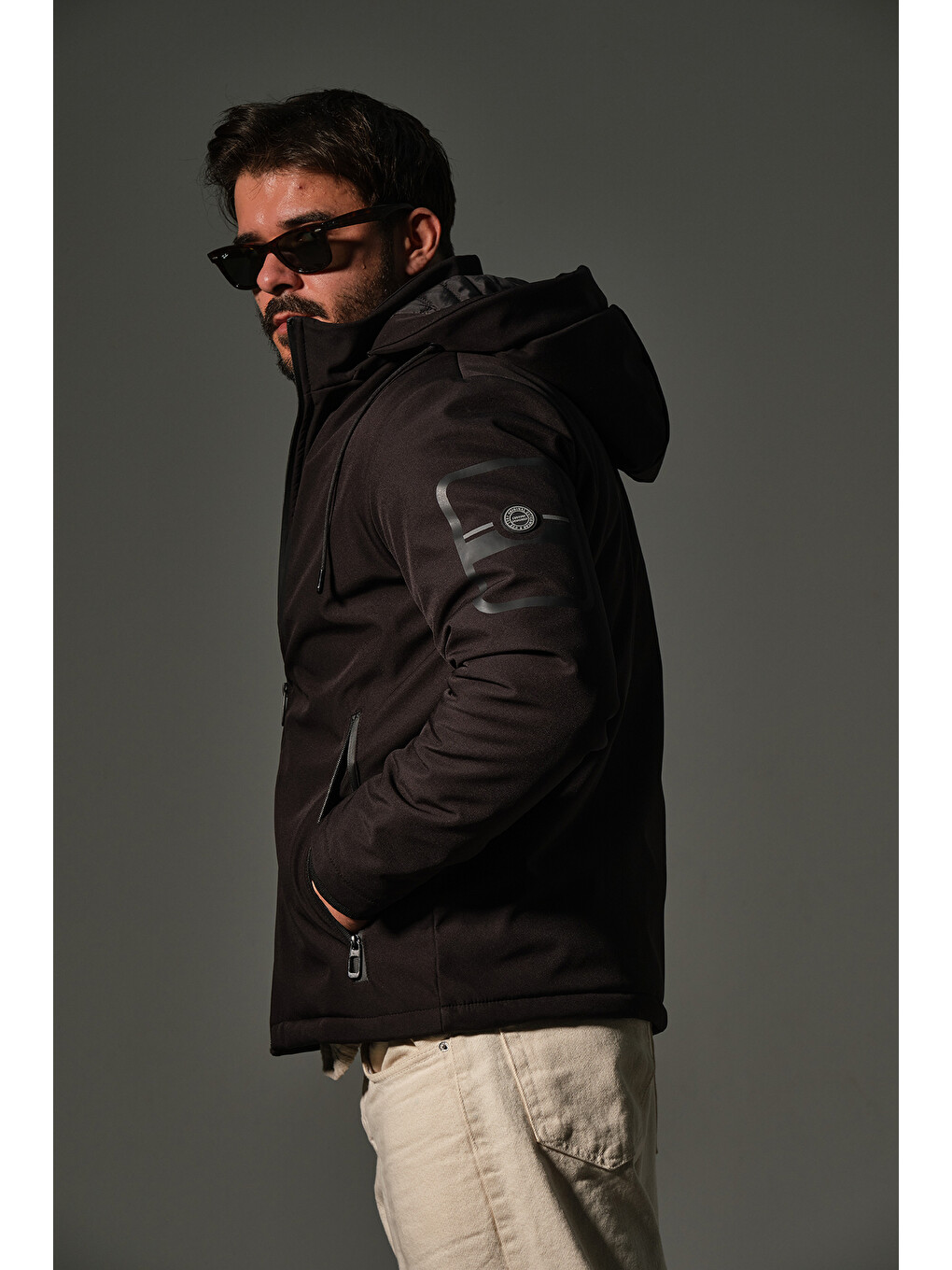 Siyah Kapitone elyaflı Softshell, çıkarılabilir Kapüşonlu kışlık erkek Outdoor Mont @Berge-5